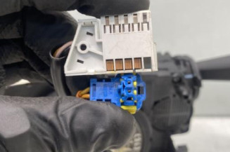 Com (Bloc Contacteur Tournant+Commodo Essuie Glace+Commodo Phare) PEUGEOT 208 1