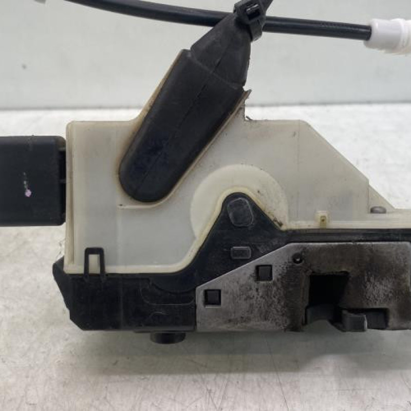 Serrure avant droit PEUGEOT 208 1 Photo n°4