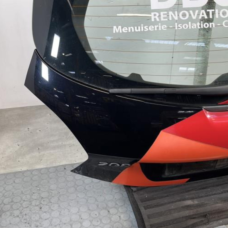 Malle/Hayon arriere PEUGEOT 208 1 Photo n°5