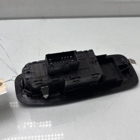 Interrupteur de leve vitre avant gauche PEUGEOT 208 1