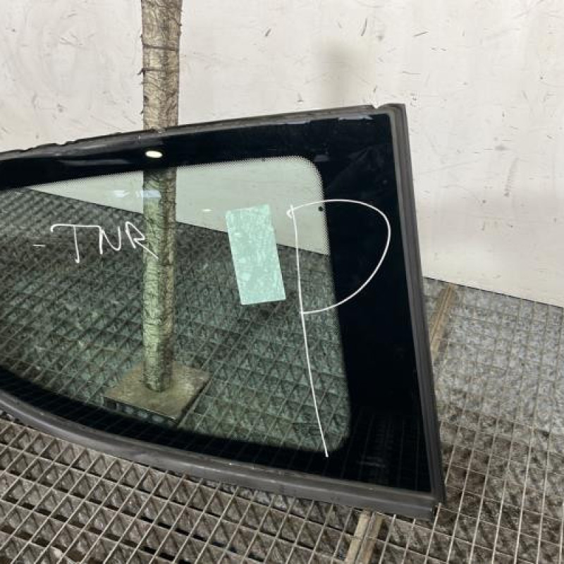 Custode arriere droit PEUGEOT 308 1 Photo n°3