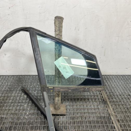 Custode avant droit (porte) PEUGEOT 308 1 Photo n°1