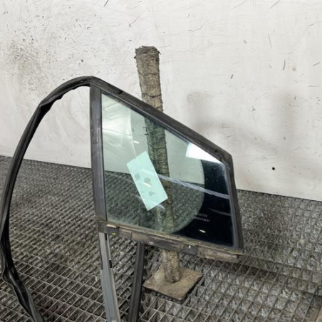 Custode avant droit (porte) PEUGEOT 308 1