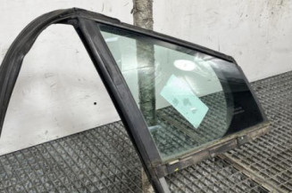 Custode avant droit (porte) PEUGEOT 308 1