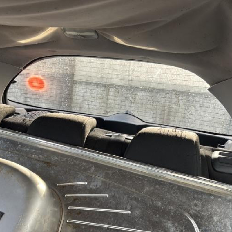 Custode avant droit (porte) PEUGEOT 308 1 Photo n°17