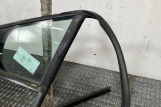 Custode avant gauche (porte) PEUGEOT 308 1