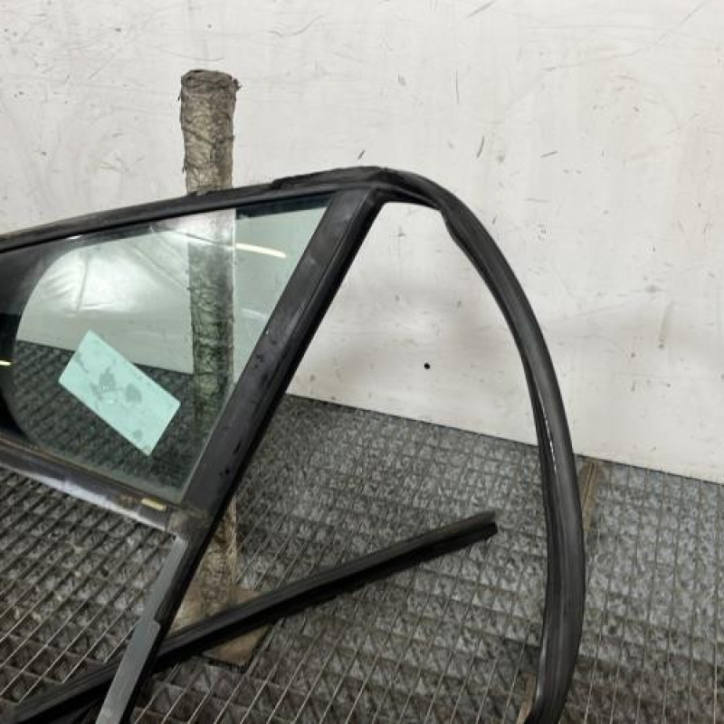 Custode avant gauche (porte) PEUGEOT 308 1 Photo n°3