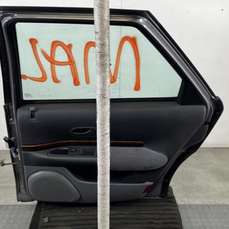 Porte arriere droit RENAULT SAFRANE Photo n°6