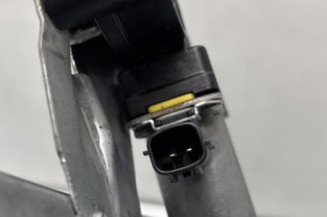 Leve vitre electrique avant droit DACIA SANDERO 2