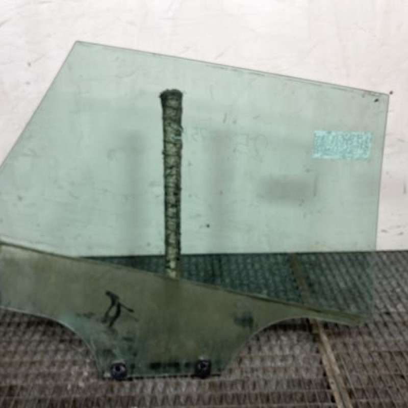 Vitre arriere gauche CITROEN C5 2 Photo n°4