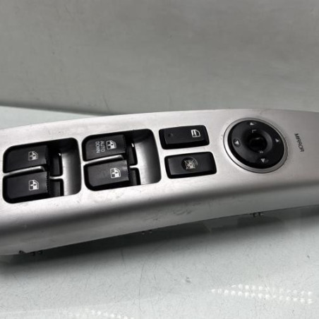 Interrupteur de leve vitre avant gauche HYUNDAI SANTA FE 2 Photo n°1