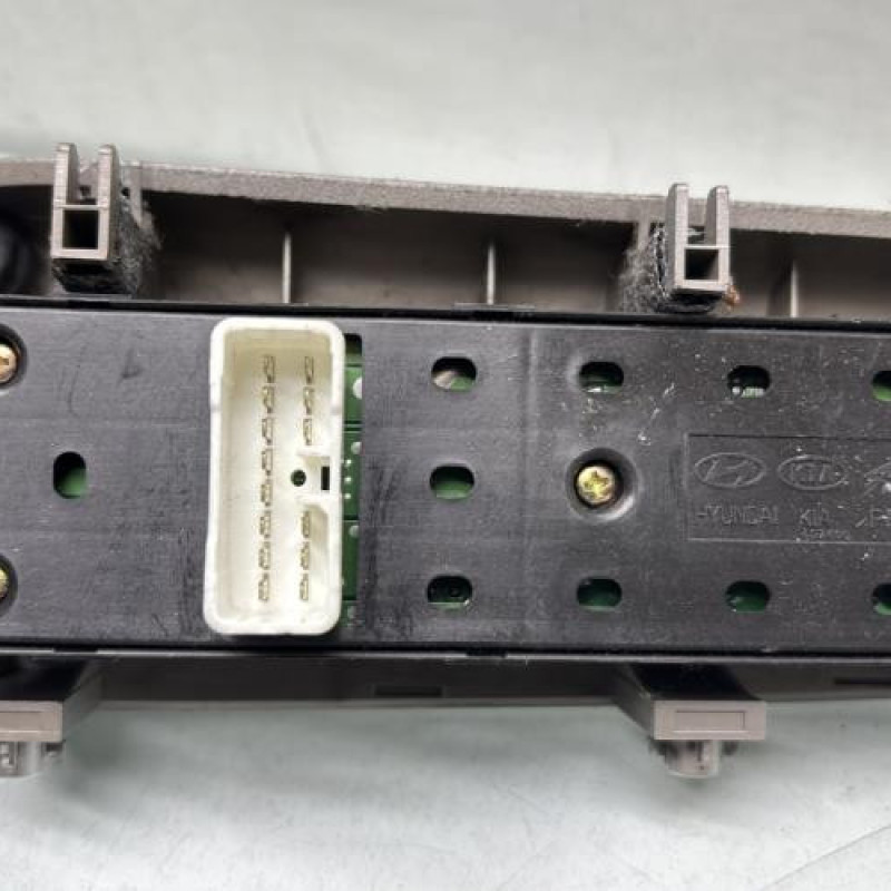 Interrupteur de leve vitre avant gauche HYUNDAI SANTA FE 2 Photo n°4