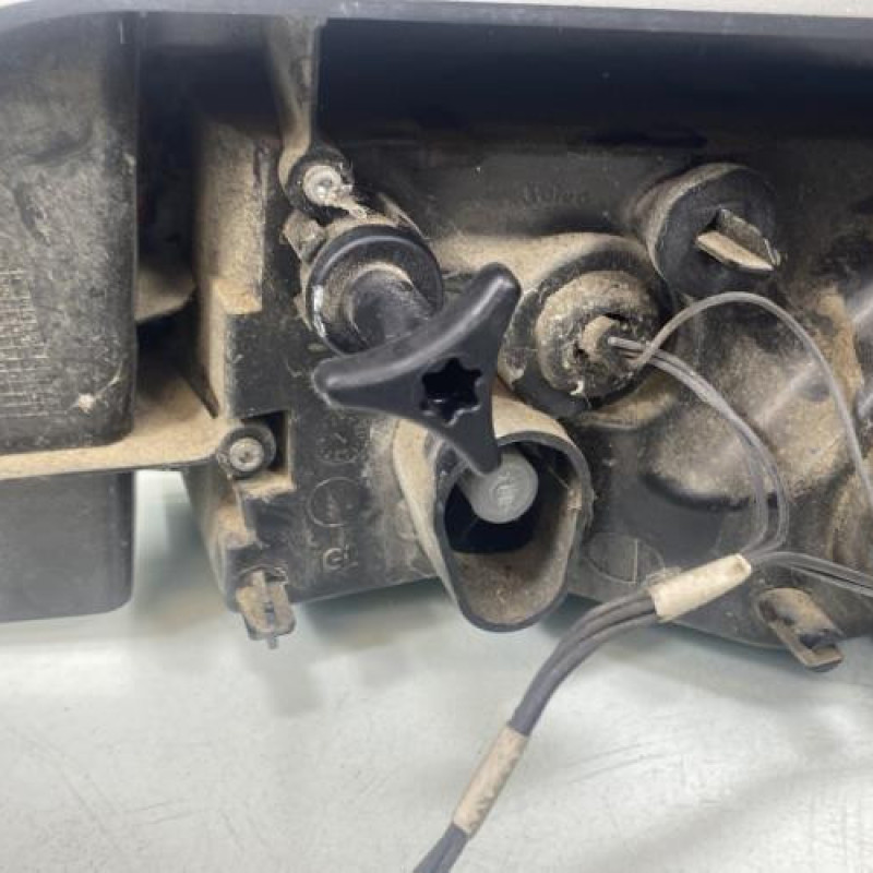 Feu arriere principal gauche (feux) RENAULT MEGANE 3 Photo n°5