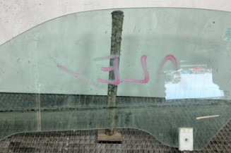 Vitre avant droit RENAULT MEGANE 3