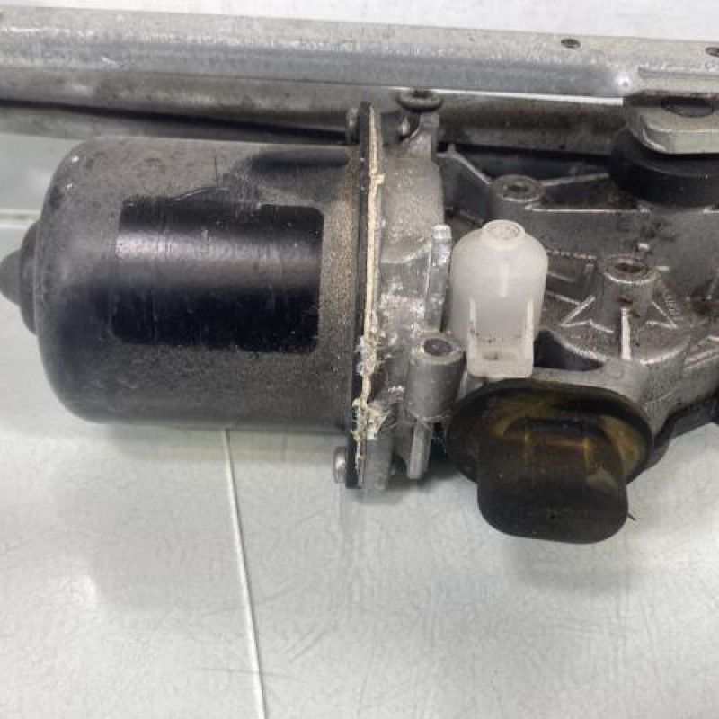 Moteur essuie glace avant RENAULT MEGANE 3 Photo n°4