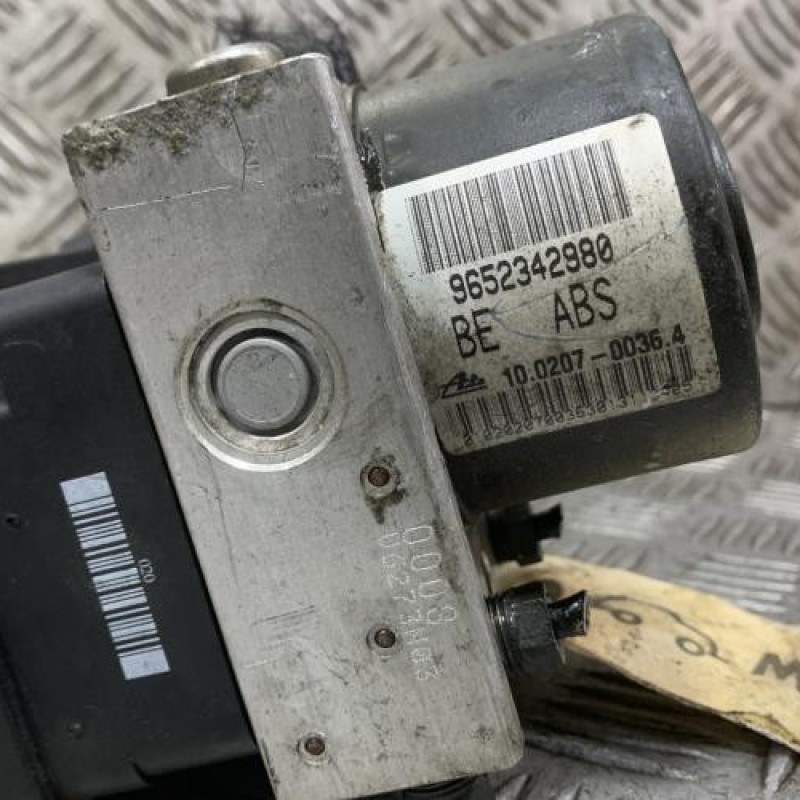 Bloc ABS (freins anti-blocage) PEUGEOT 206 Photo n°3