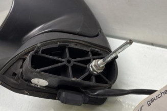 Retroviseur gauche PEUGEOT 5008 1