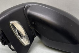 Retroviseur gauche PEUGEOT 5008 1