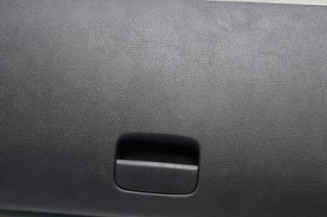 Boite a gants PEUGEOT 5008 1 Photo n°1