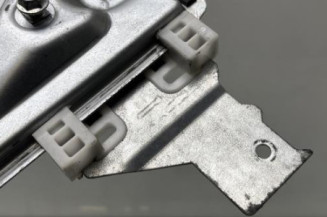 Leve vitre electrique arriere droit PEUGEOT 5008 1