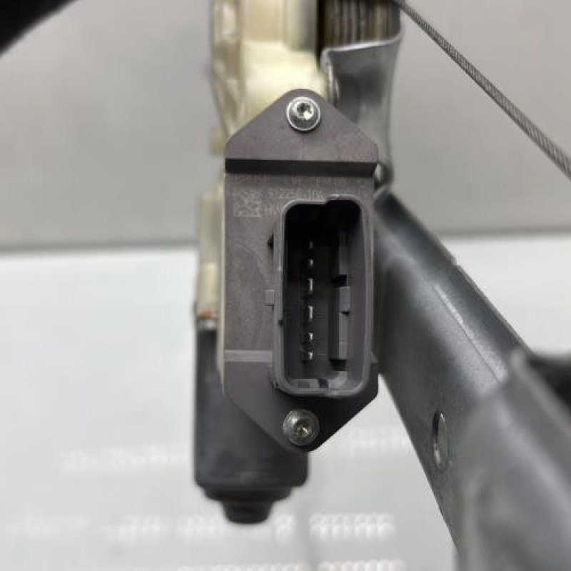 Leve vitre electrique avant droit PEUGEOT 5008 1 Photo n°6