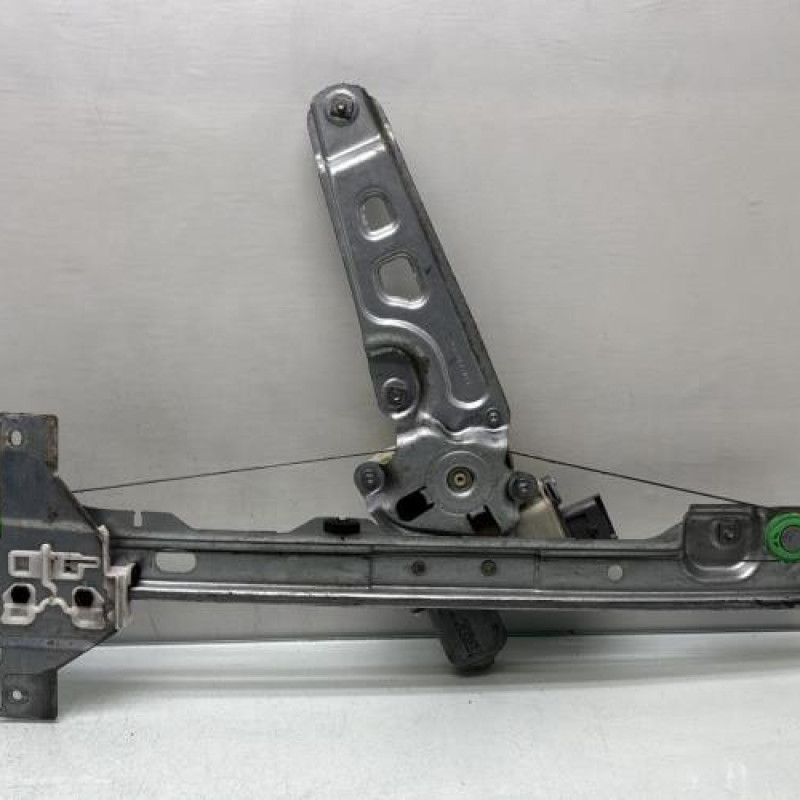 Leve vitre electrique avant gauche PEUGEOT 5008 1 Photo n°1