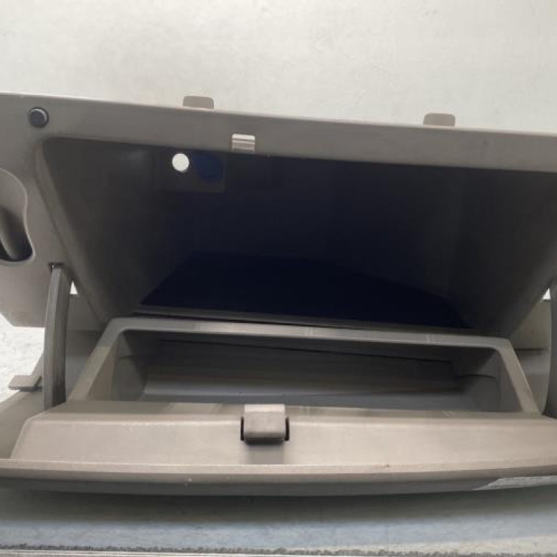 Boite a gants RENAULT MEGANE 2 Photo n°4