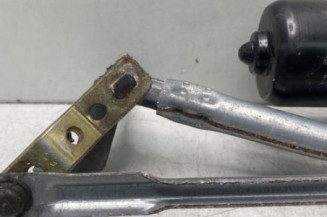 Moteur essuie glace avant RENAULT MEGANE 2