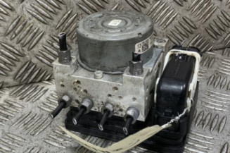 Bloc ABS (freins anti-blocage) PEUGEOT 2008 1 Photo n°1