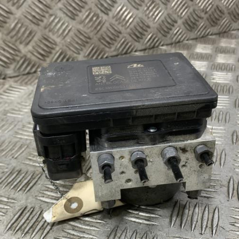 Bloc ABS (freins anti-blocage) CITROEN C4 CACTUS Photo n°1