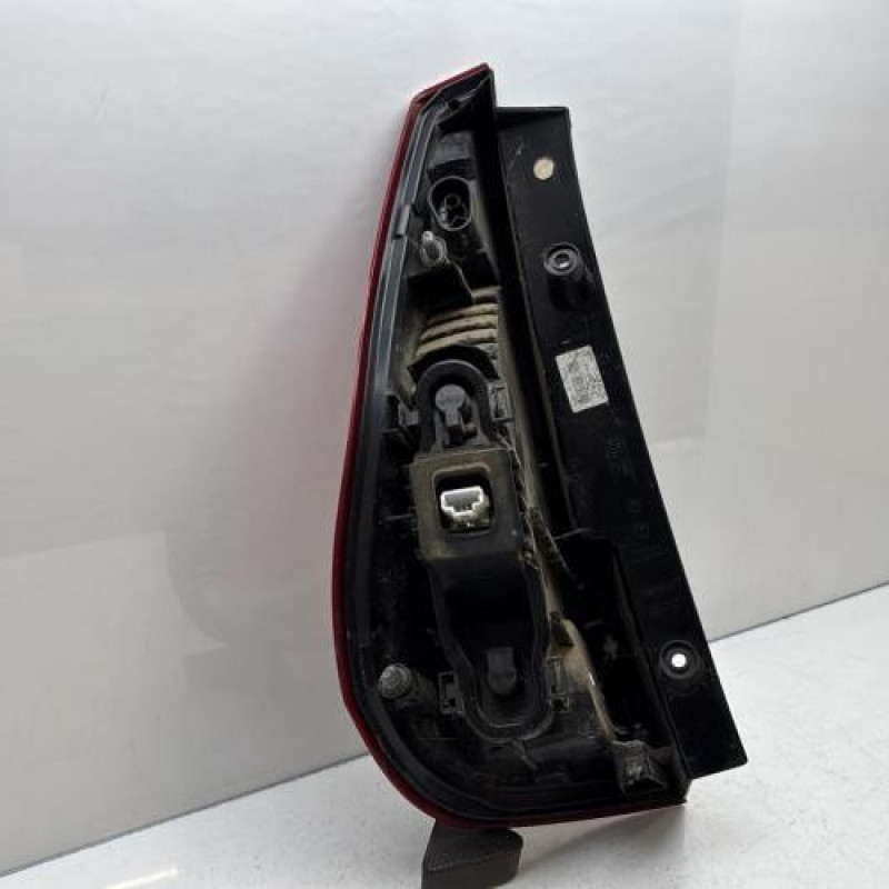 Feu arriere principal droit (feux) RENAULT SCENIC 3 Photo n°4