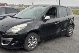 Malle/Hayon arriere RENAULT SCENIC 3