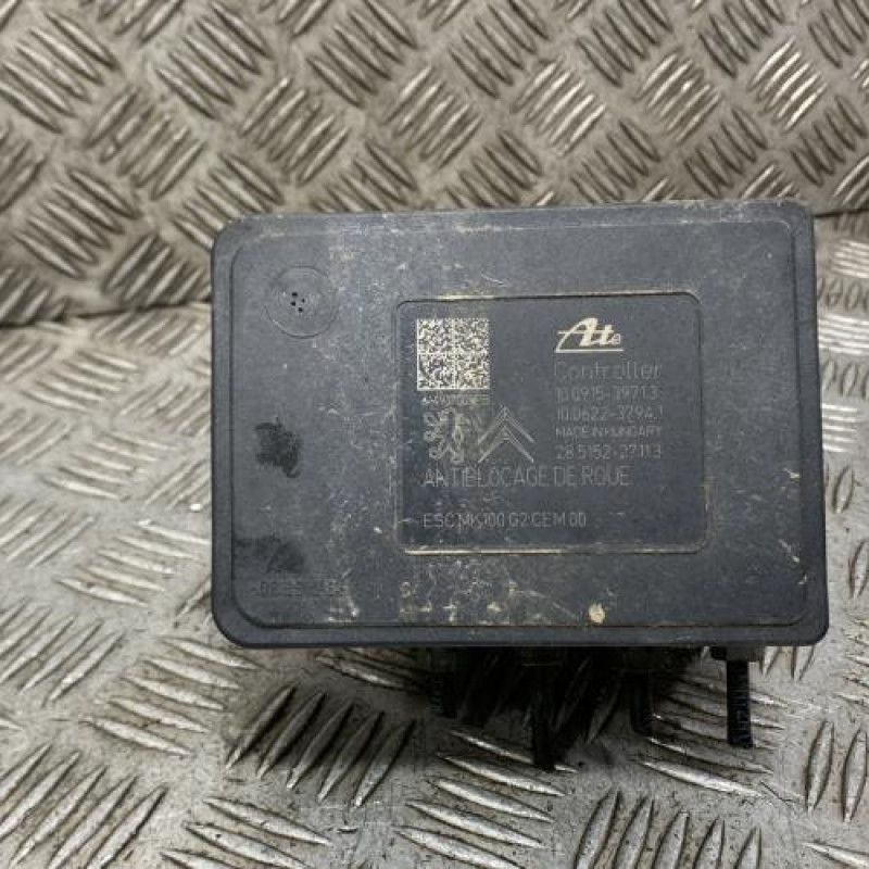 Bloc ABS (freins anti-blocage) PEUGEOT 2008 1 Photo n°1