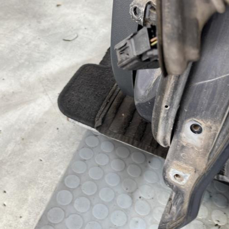 Porte arriere gauche FORD FIESTA 6 Photo n°6