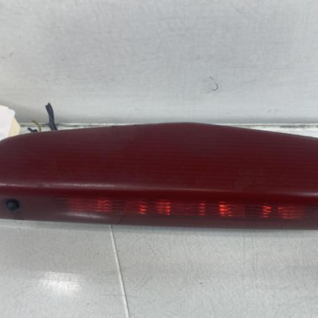 Feu arriere stop central OPEL CORSA D