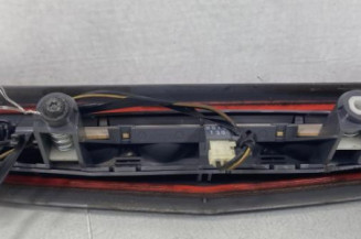 Feu arriere stop central OPEL CORSA D