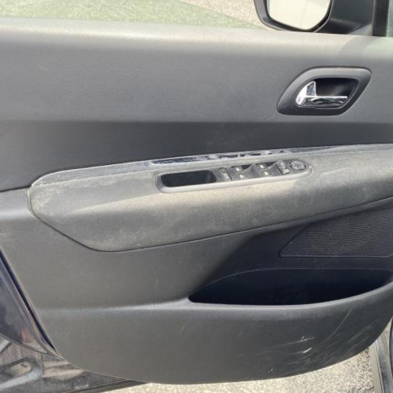 Porte arriere gauche PEUGEOT 3008 1 Photo n°16