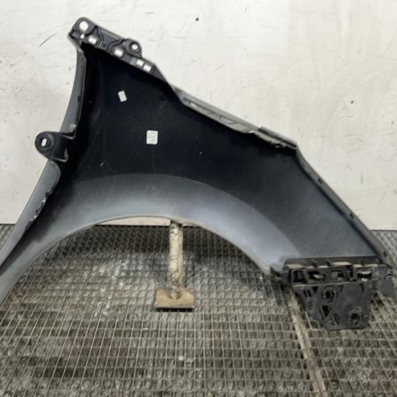 Aile avant gauche PEUGEOT 5008 1 Photo n°4