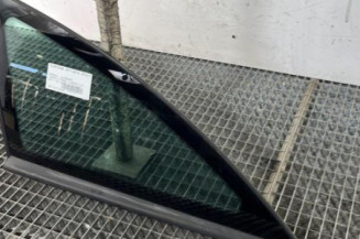 Custode arriere droit RENAULT LAGUNA 2