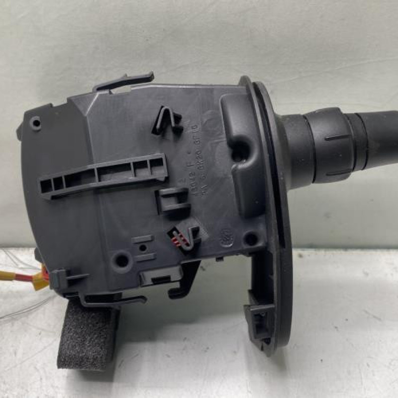 Commodo phare RENAULT CLIO 3 Photo n°4