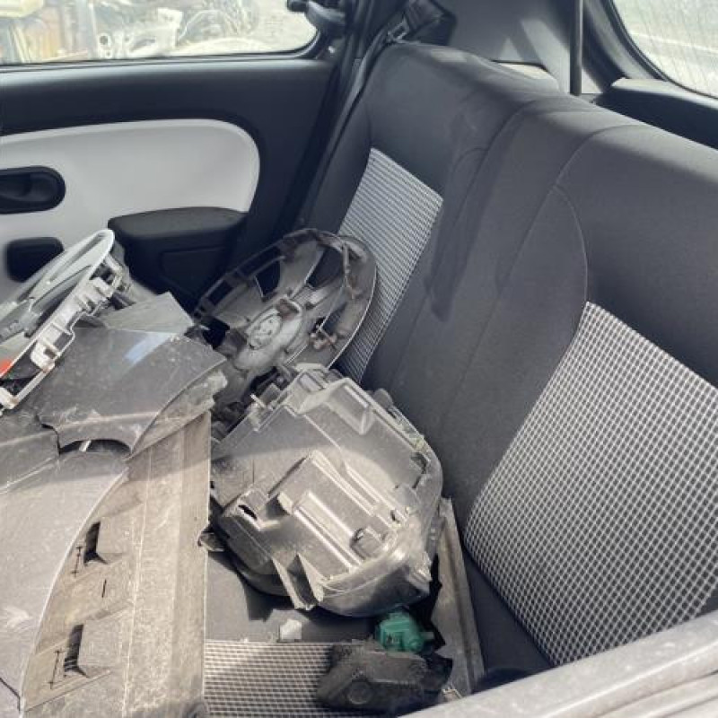 Moteur essuie glace arriere RENAULT TWINGO 3 Photo n°16