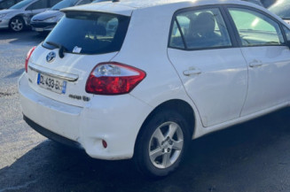 TOYOTA AURIS 1 PHASE 2 1.8i - 16V HYBRID