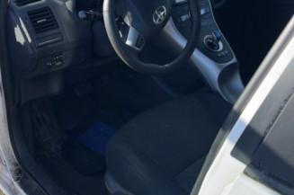 TOYOTA AURIS 1 PHASE 2 1.8i - 16V HYBRID