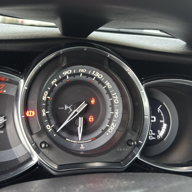 DS DS3 CABRIOLET PHASE 3 1.2 PURETECH - 12V TURBO Photo n°17