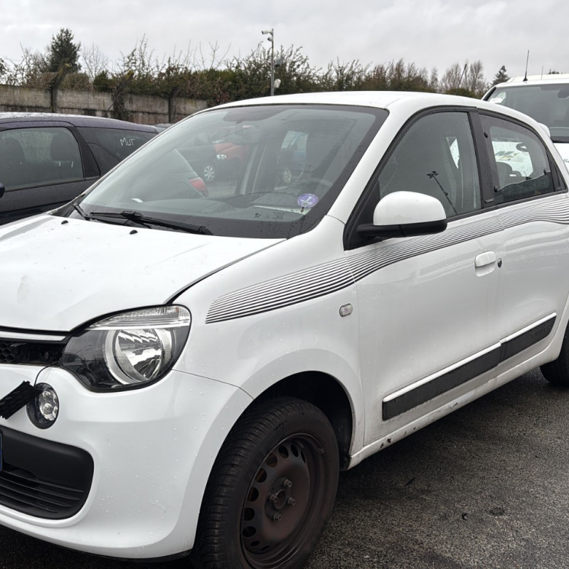 RENAULT TWINGO 3 PHASE 1 1.0i - 12V SCE 70 Photo n°1