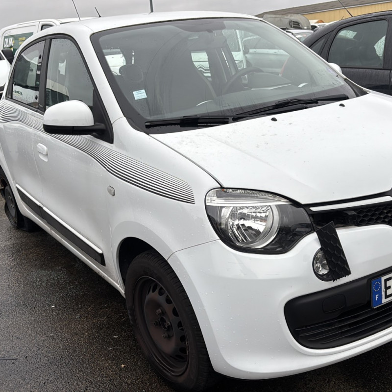 RENAULT TWINGO 3 PHASE 1 1.0i - 12V SCE 70 Photo n°3