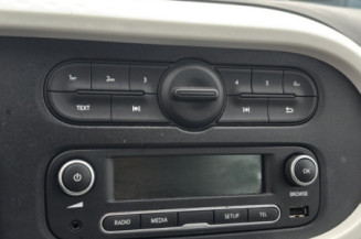 RENAULT TWINGO 3 PHASE 1 1.0i - 12V SCE 70