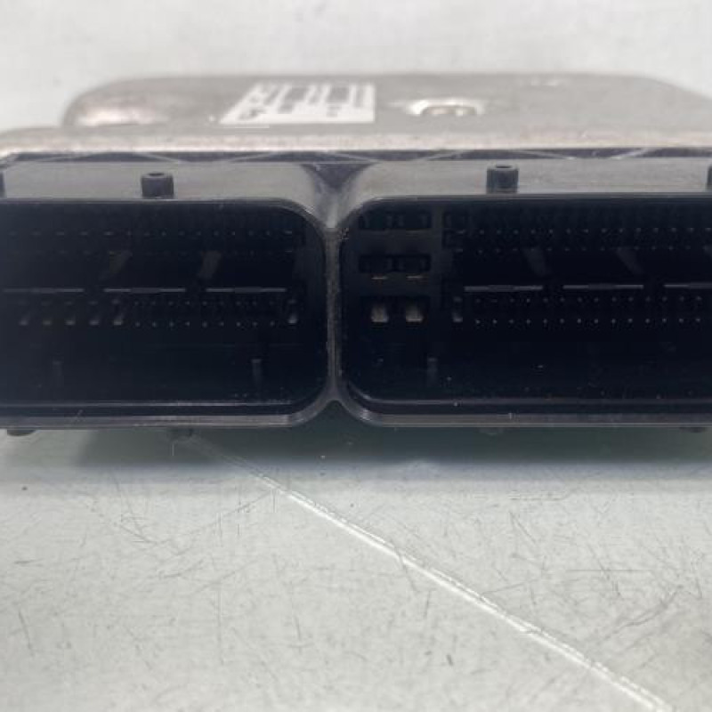 Calculateur moteur PEUGEOT BIPPER Photo n°2