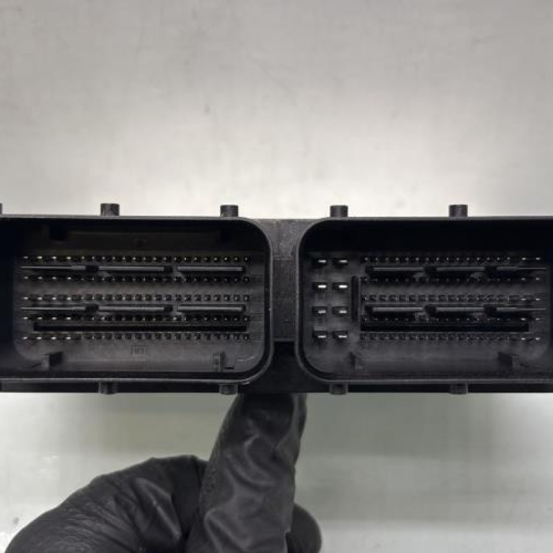 Calculateur moteur KIA STONIC Photo n°3