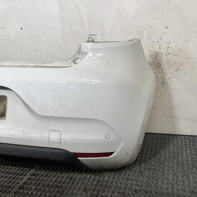 Pare choc arriere RENAULT CLIO 5 Photo n°3